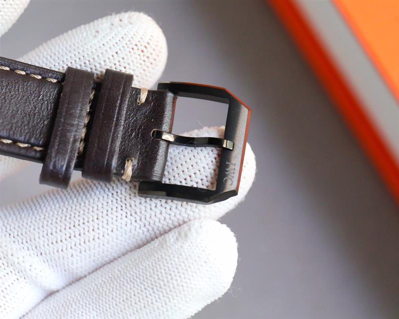 202457162339879 1000